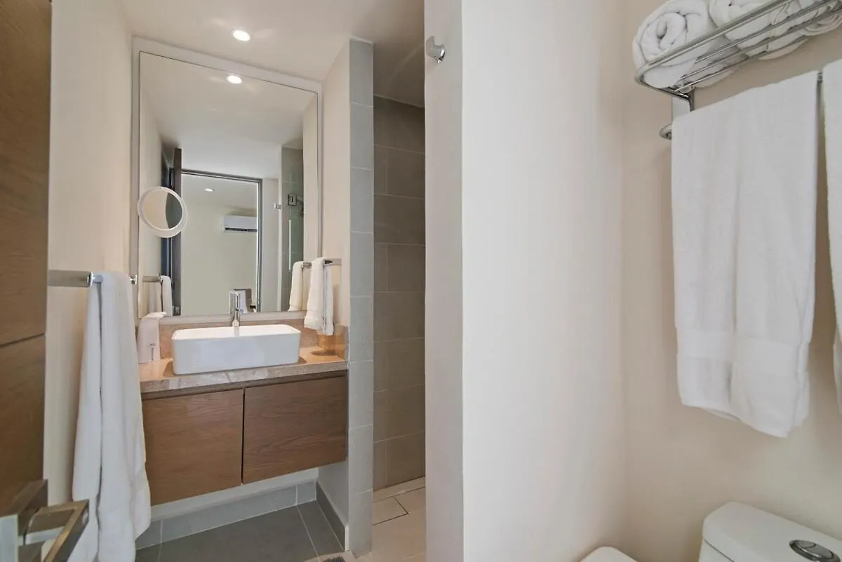 Akumal Seaside Ocean View Beach Access Rooftop Pools 0*,  Μεξικό